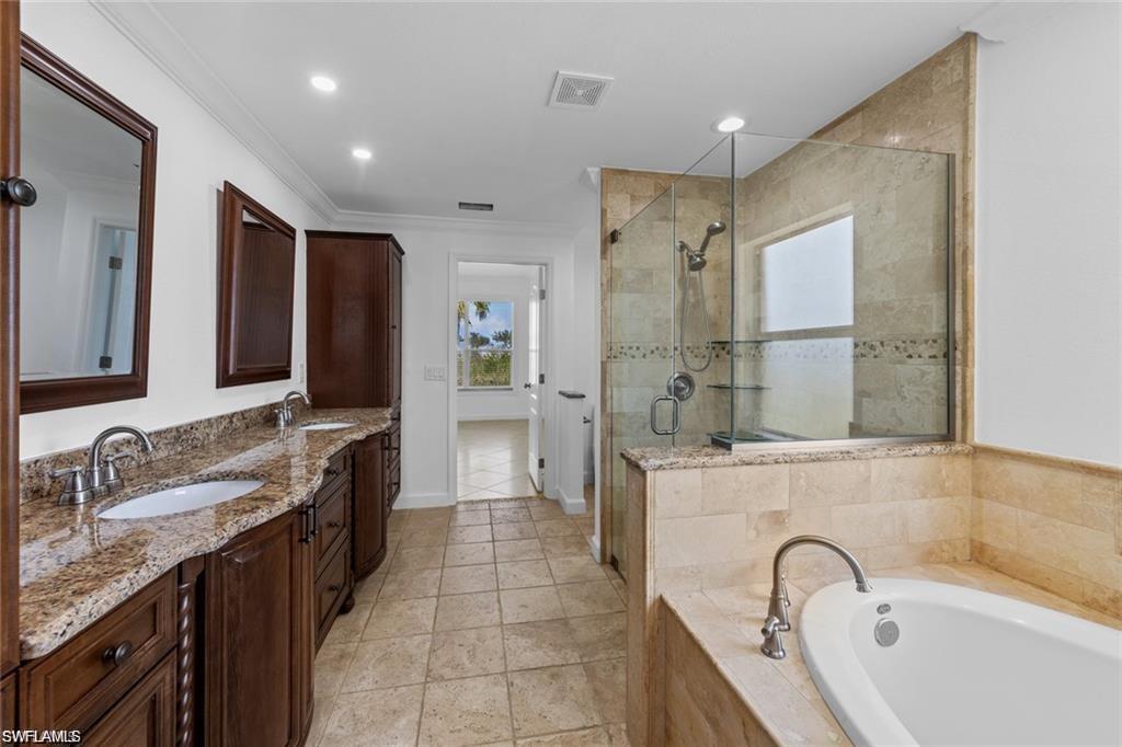 831 SW 5th TER