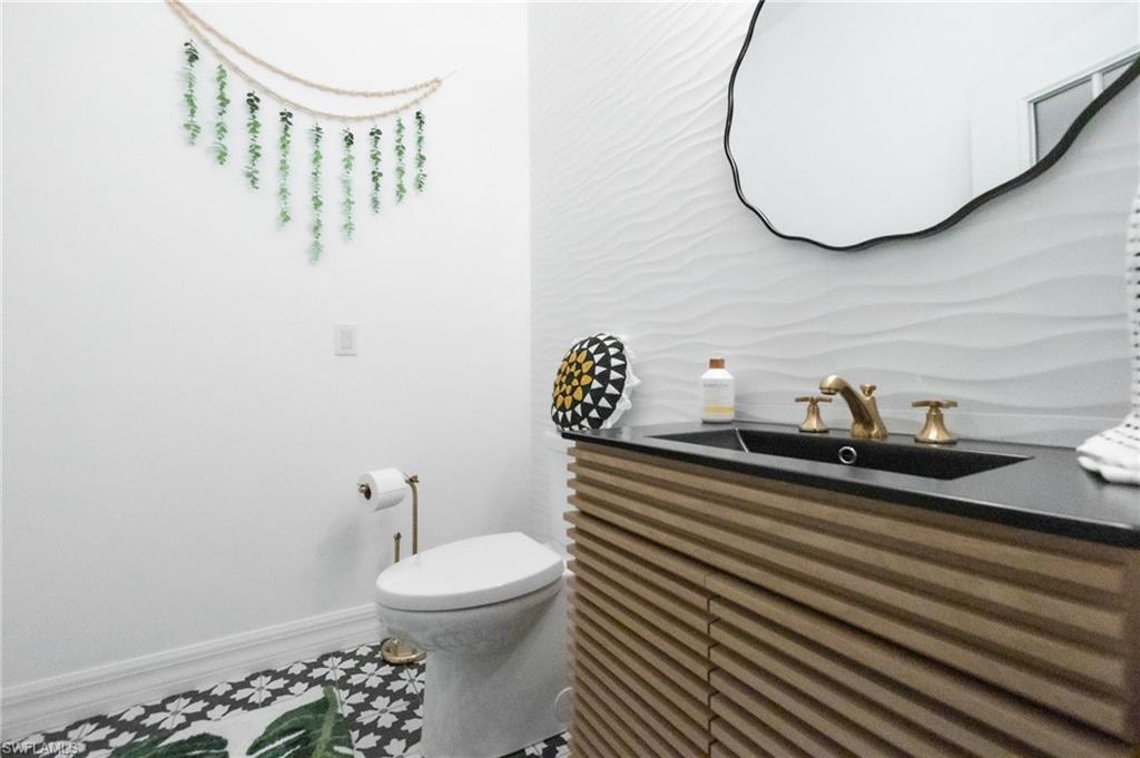 8920 Lely Island CIR