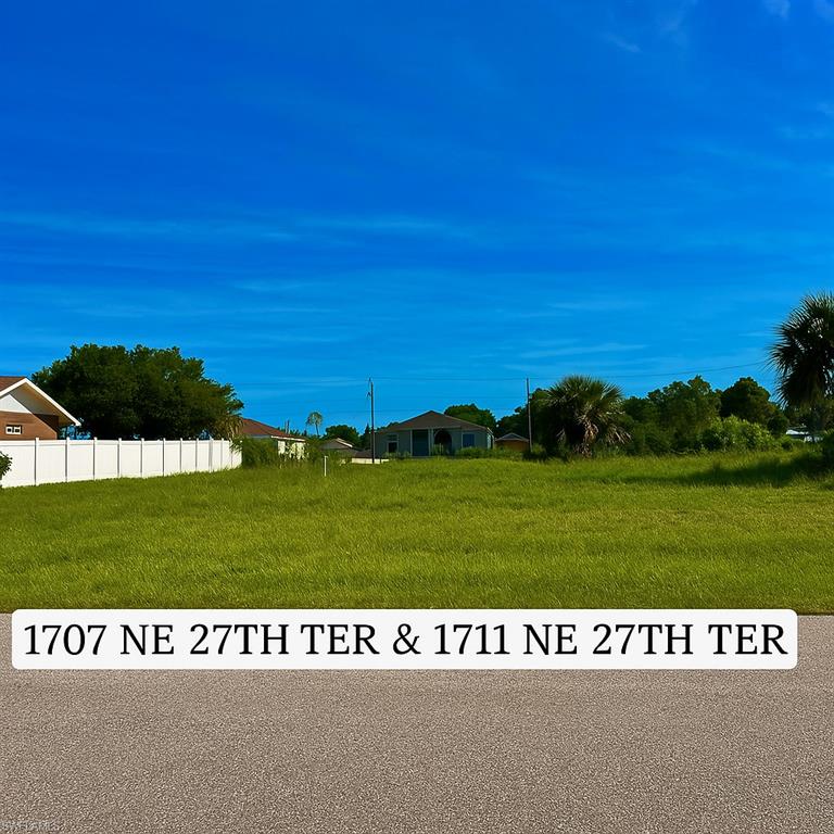 1707 NE 27th TER