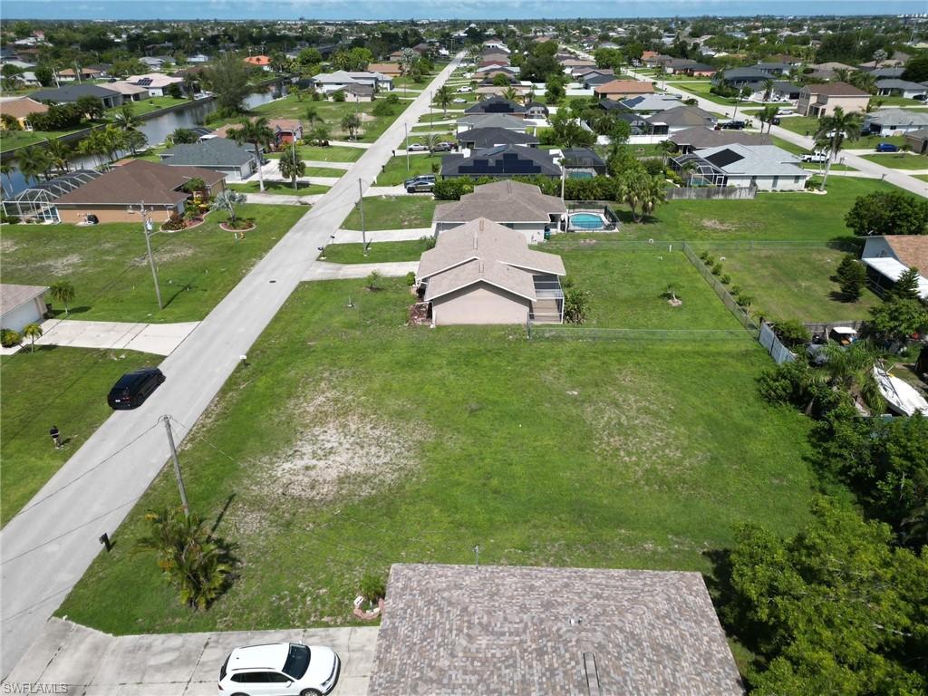 127 SW 31st TER
