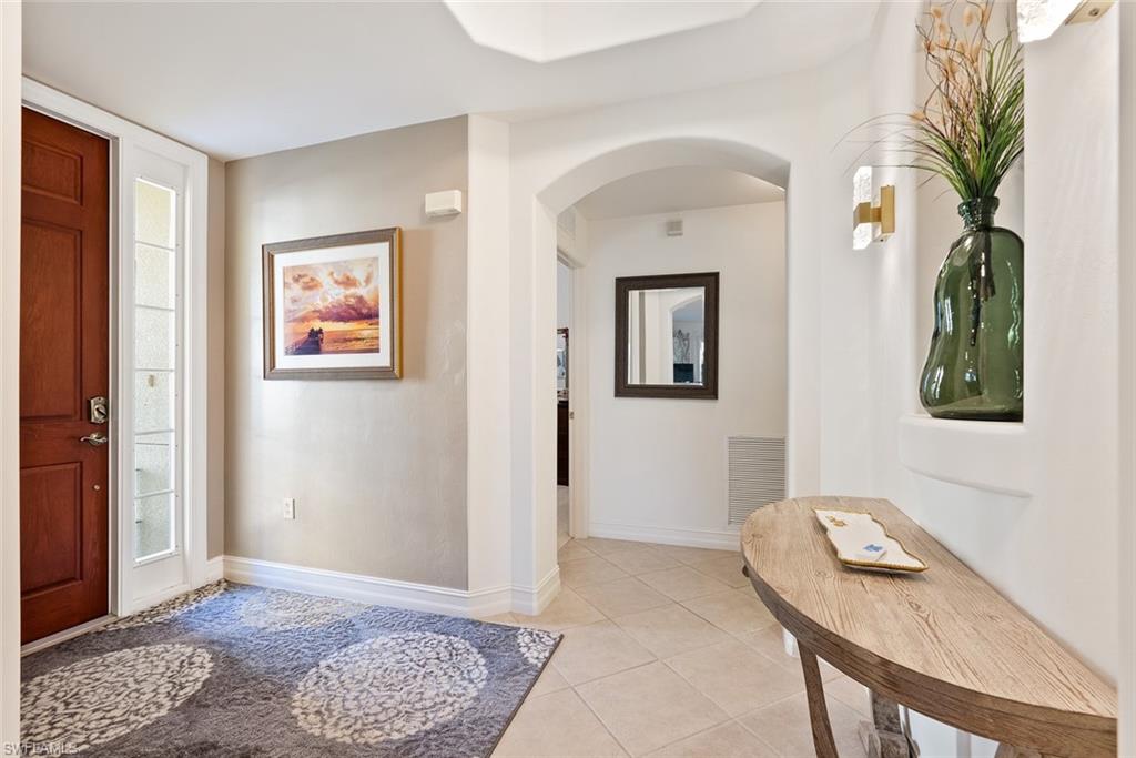 1286 Rialto WAY # 9