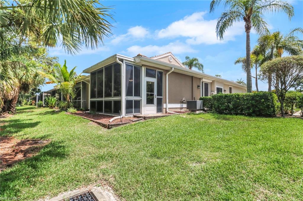 7585 Meadow Lakes DR # 401