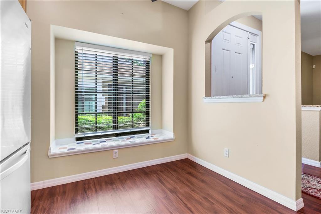 7585 Meadow Lakes DR # 401