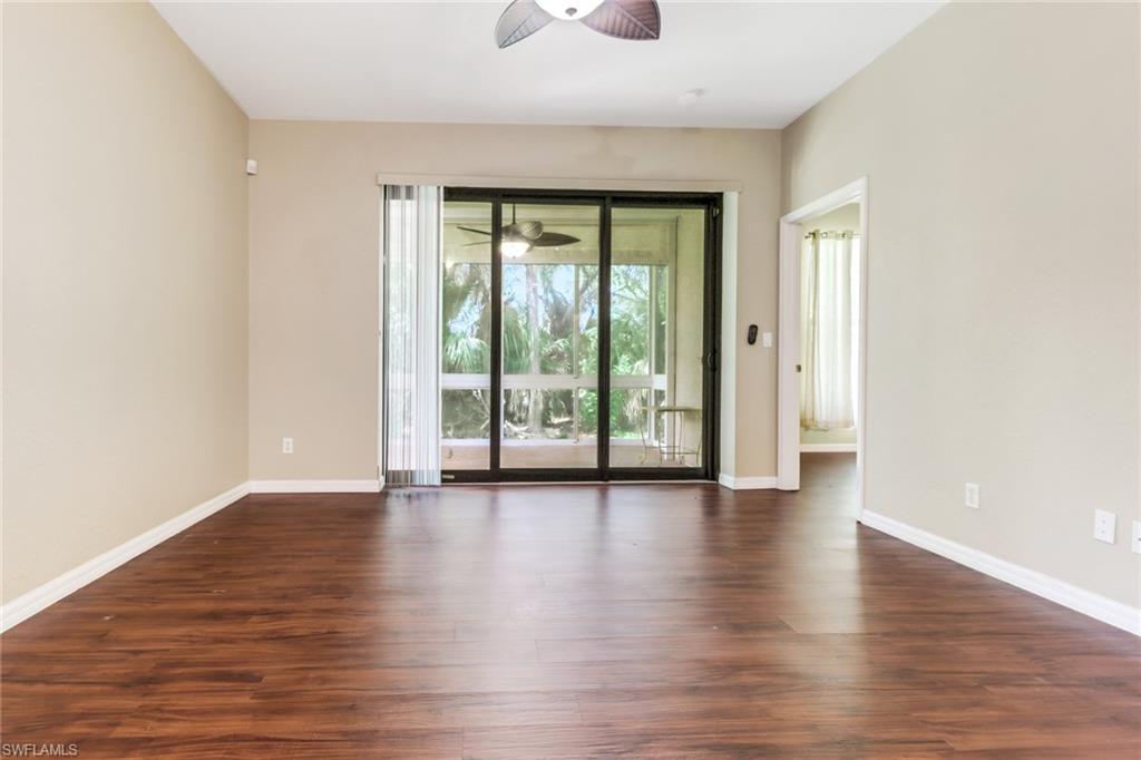 7585 Meadow Lakes DR # 401