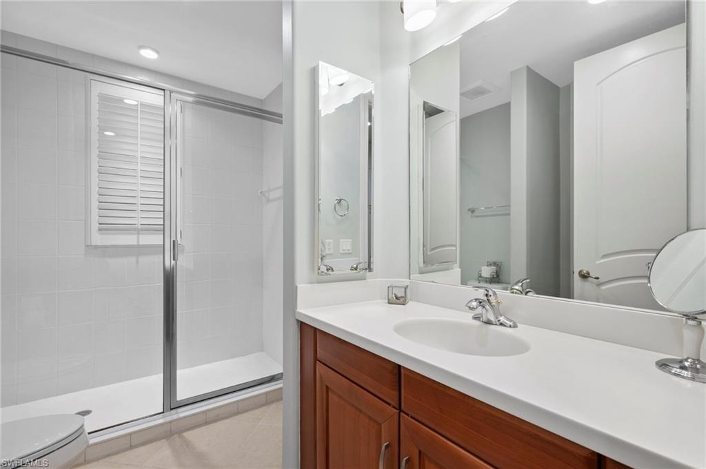 570 El Camino Real # 2303
