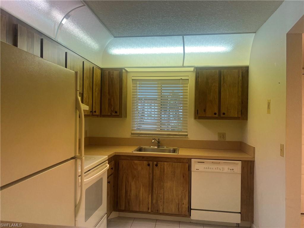 4306 27th CT SW # 103