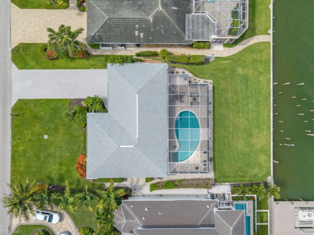 1112 Edington PL