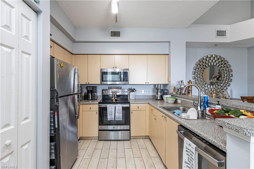 1105 Reserve CT # 305