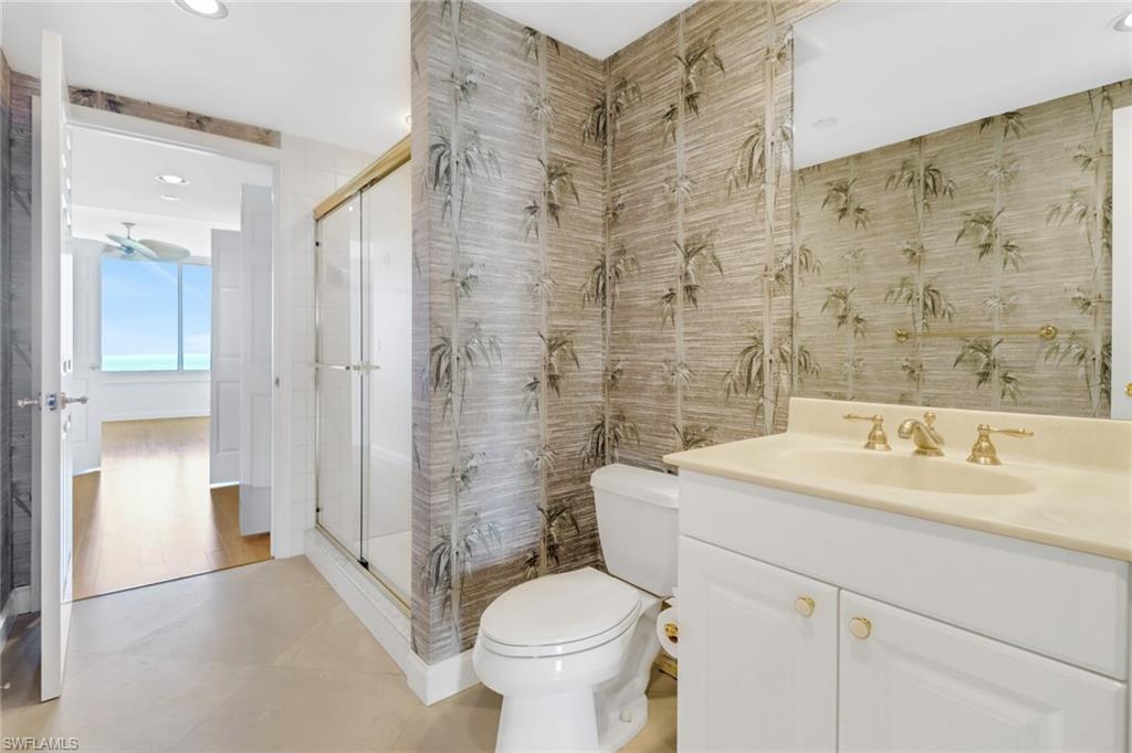 7117 Pelican Bay BLVD # 1801