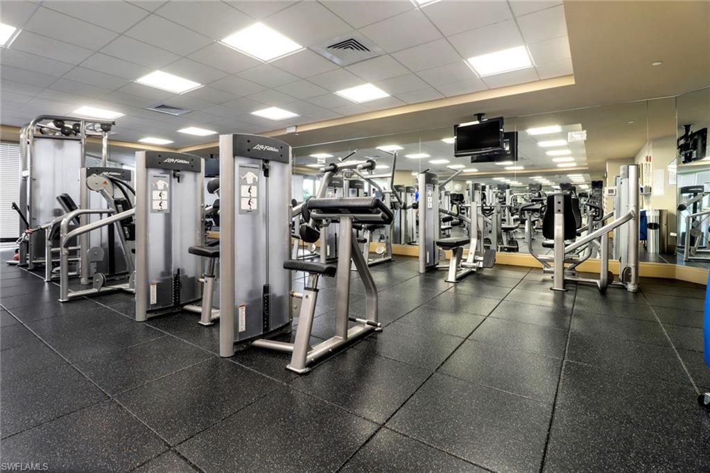 7117 Pelican Bay BLVD # 1801