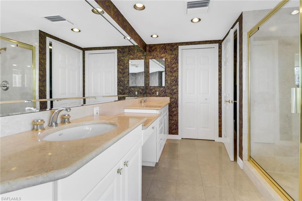 7117 Pelican Bay BLVD # 1801