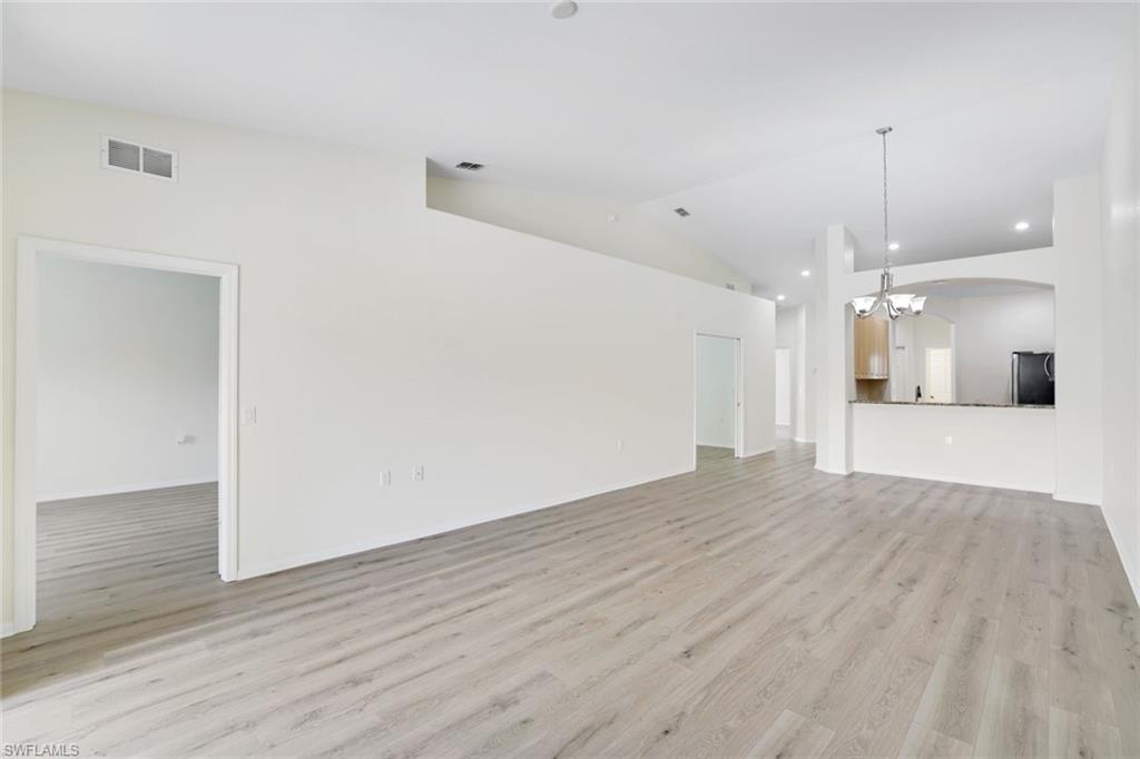 6187 Mandalay CIR # 32