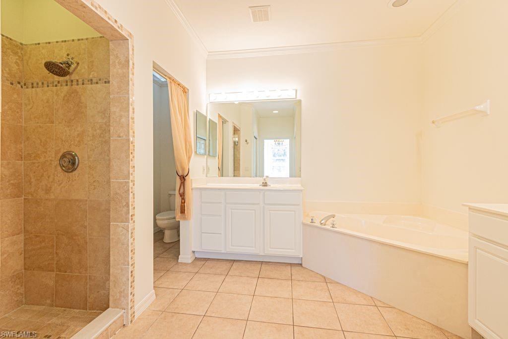 3301 Coconut Island DR # 101