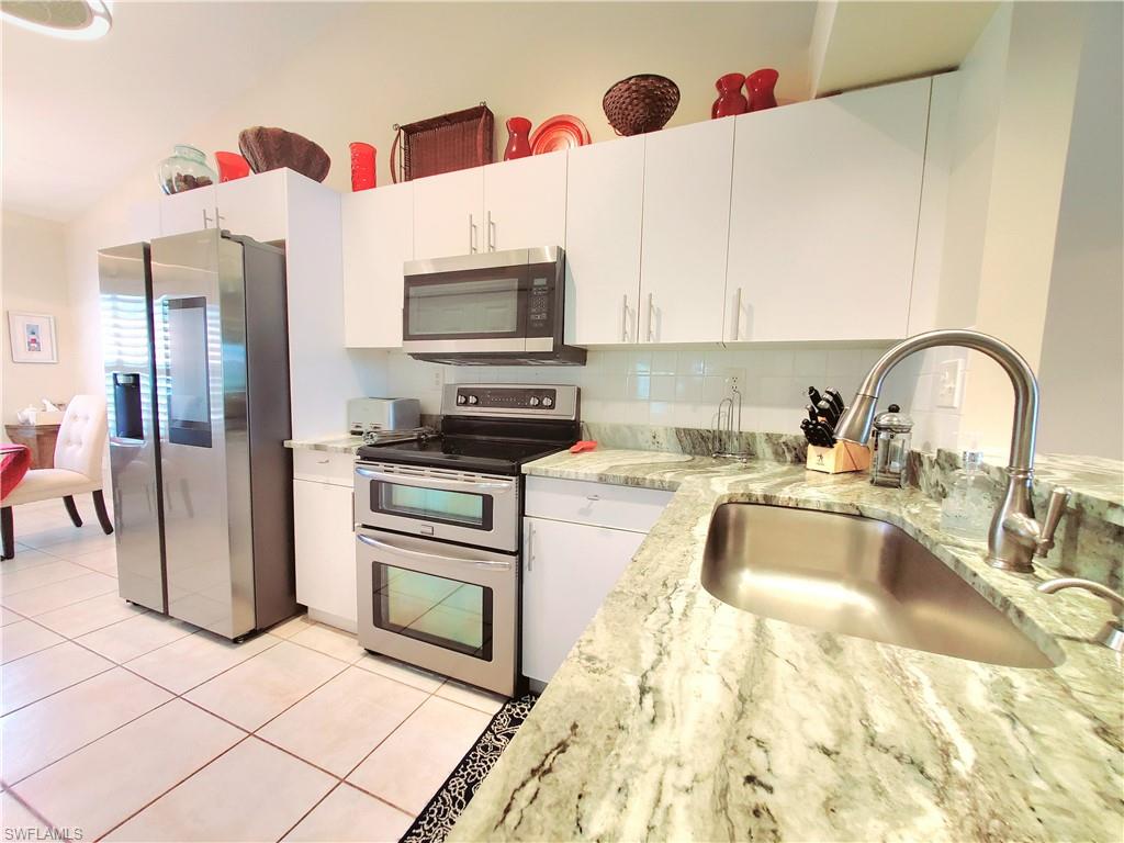385 Dover PL # 402