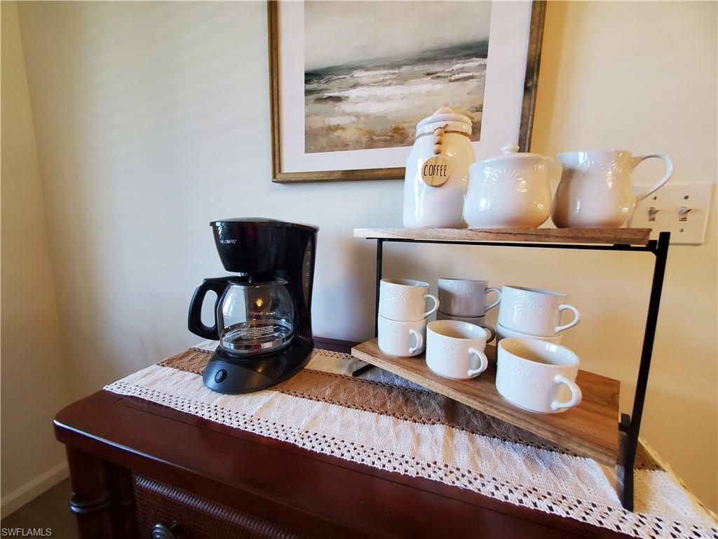 1051 Eastham WAY # 204 Unit: B-204