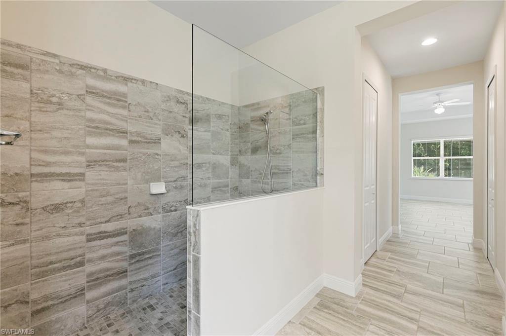 21539 Oaks Of Estero CIR
