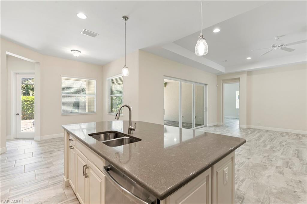 21539 Oaks Of Estero CIR