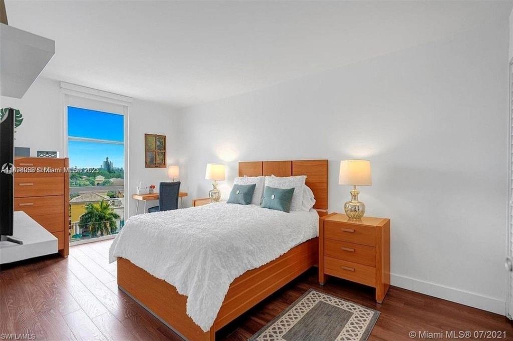 13499 biscayne