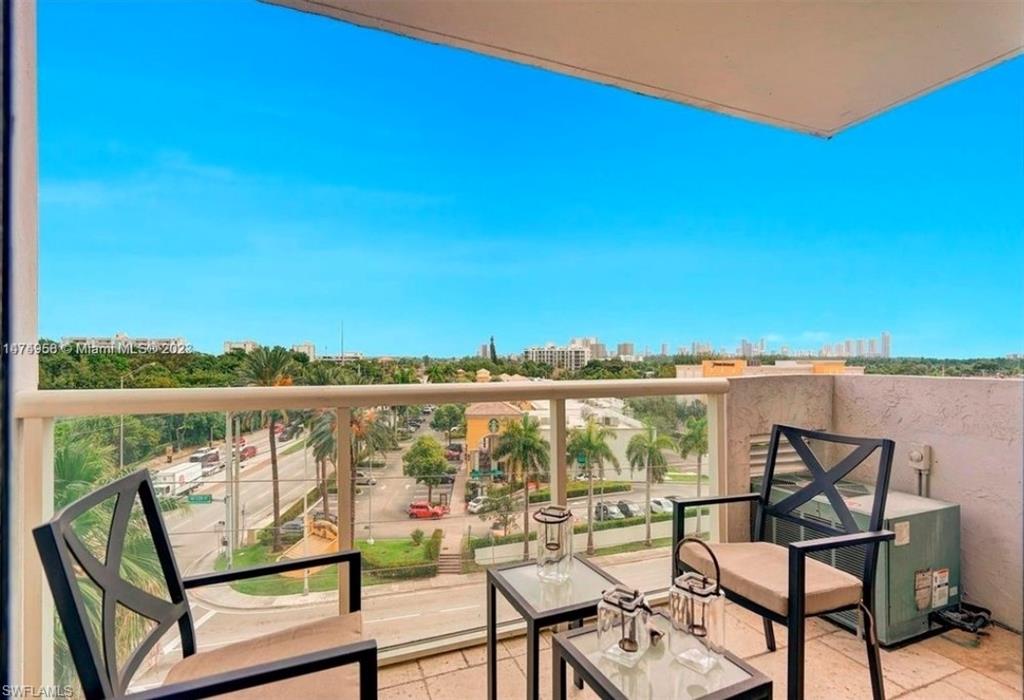 13499 biscayne