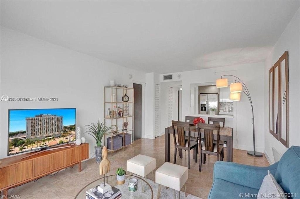 13499 biscayne