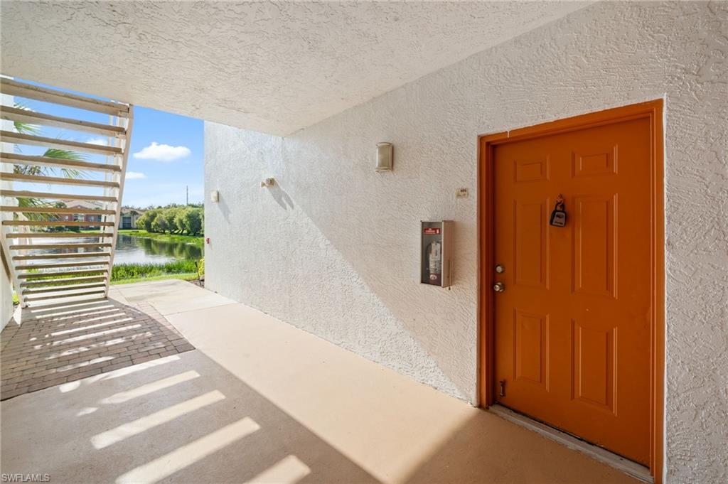6360 Aragon WAY # 105