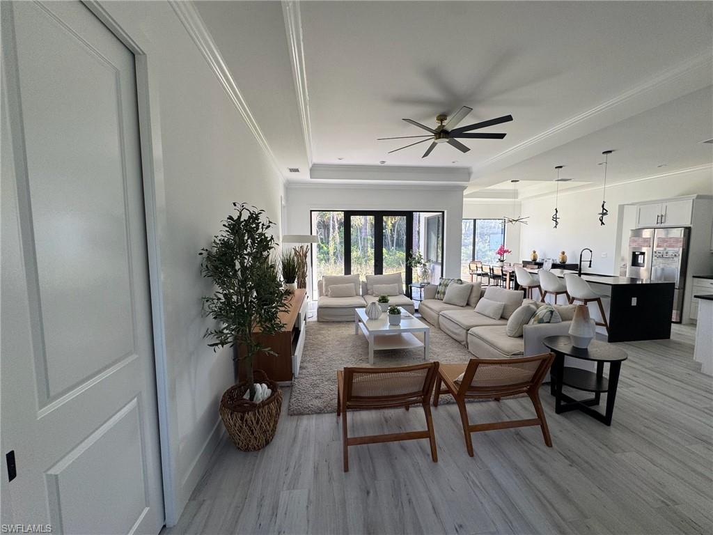 308 Golden Gate BLVD E