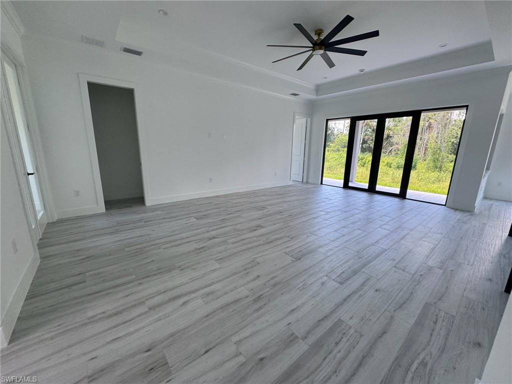 308 Golden Gate BLVD E