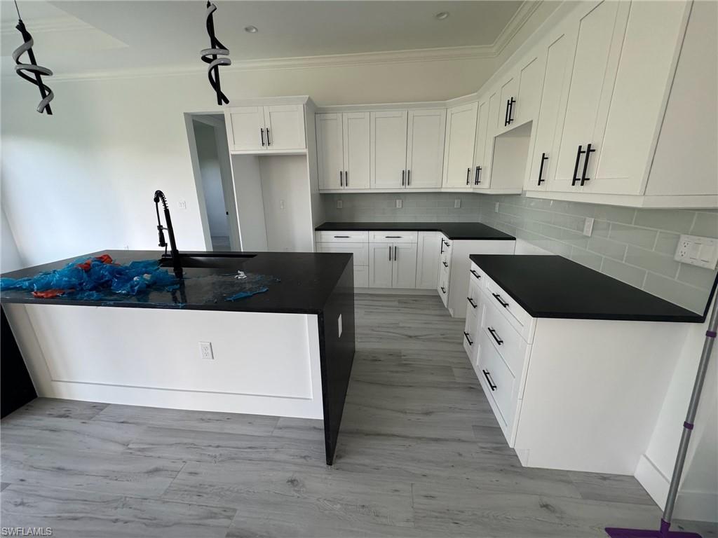 308 Golden Gate BLVD E