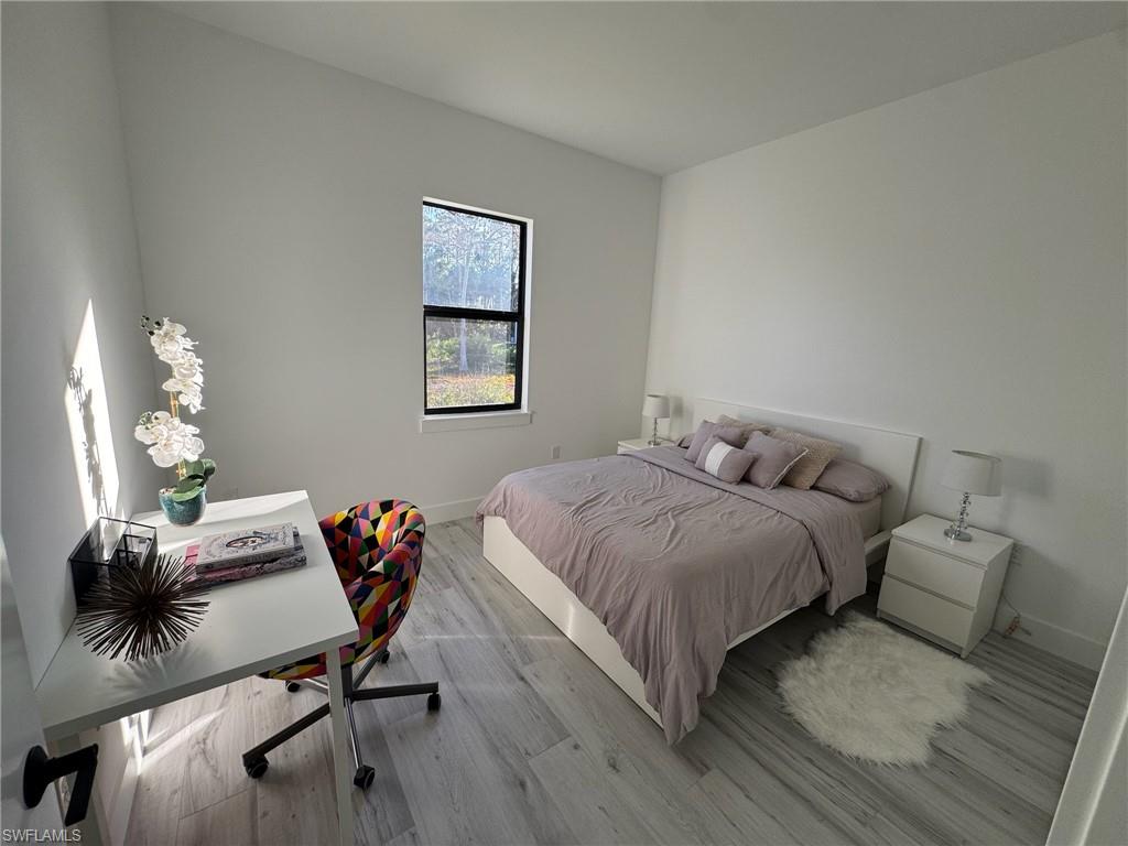 308 Golden Gate BLVD E