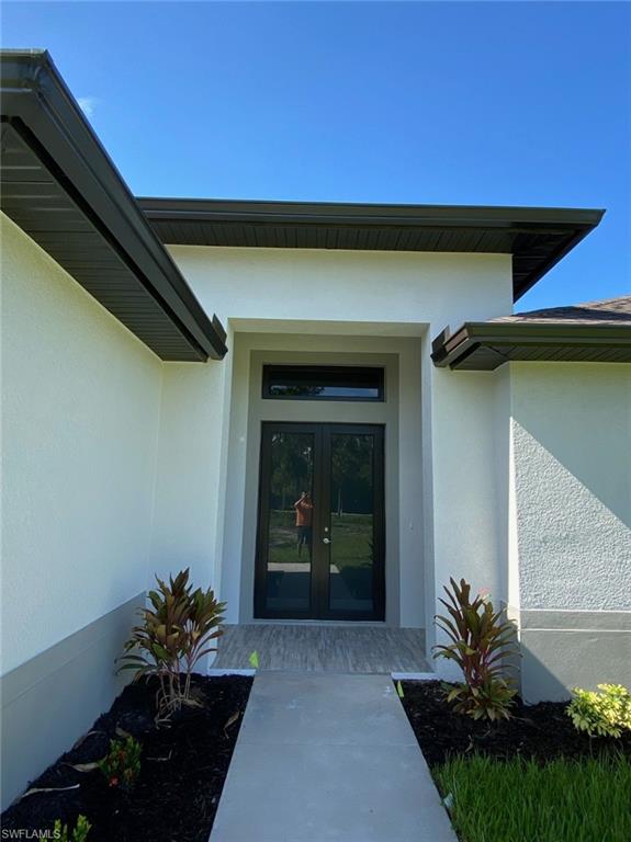 308 Golden Gate BLVD E