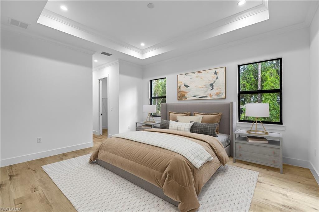 308 Golden Gate BLVD E