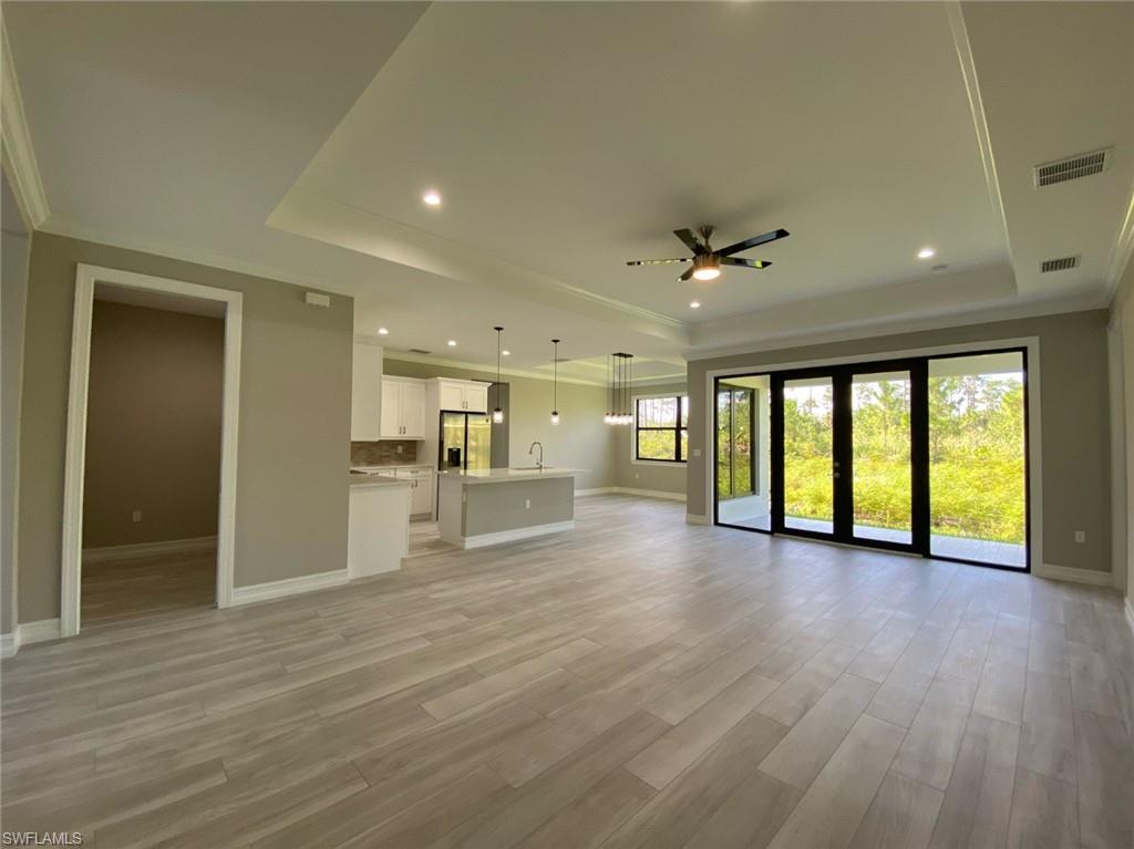 308 Golden Gate BLVD E