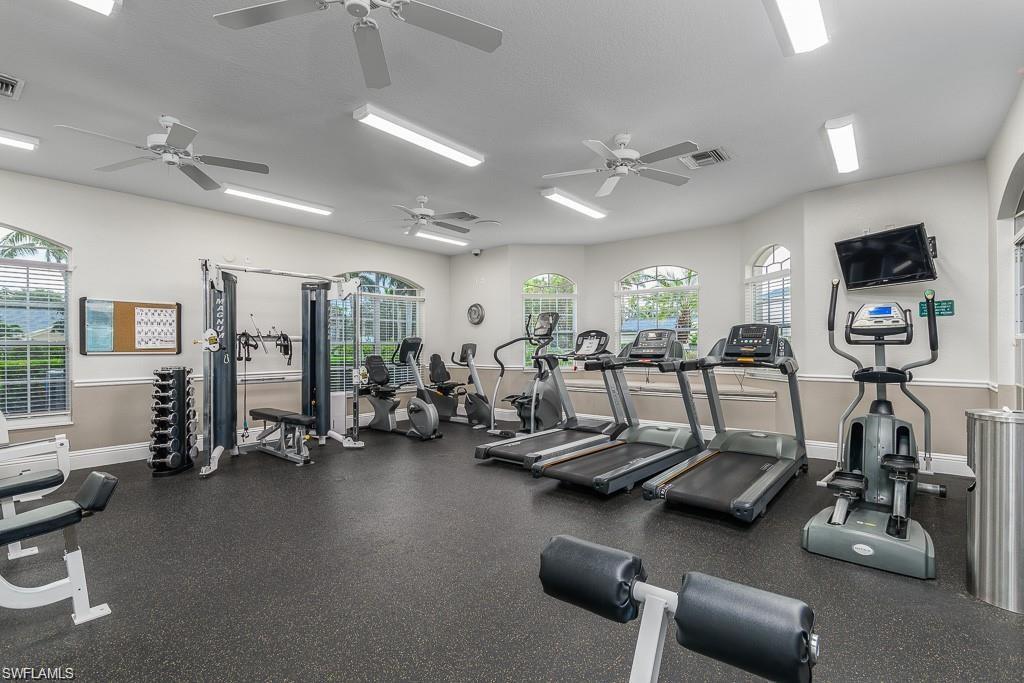 8644 Ibis Cove CIR