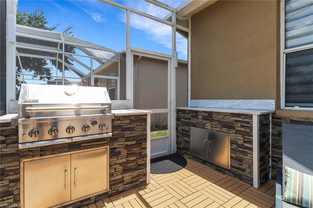 8644 Ibis Cove CIR