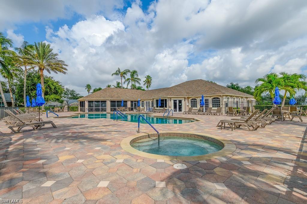 8644 Ibis Cove CIR