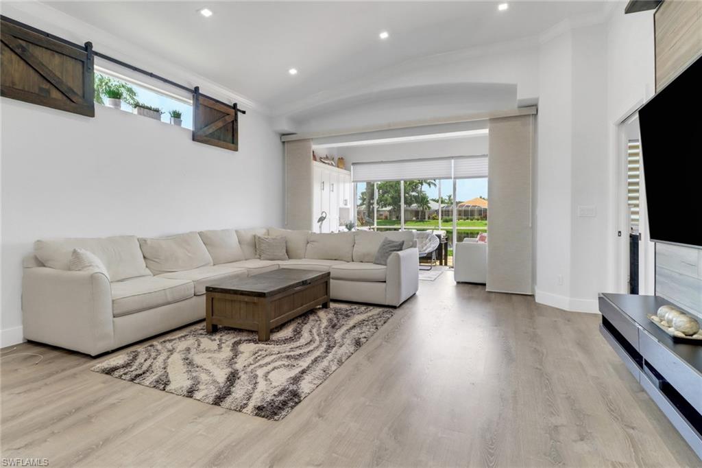 8644 Ibis Cove CIR