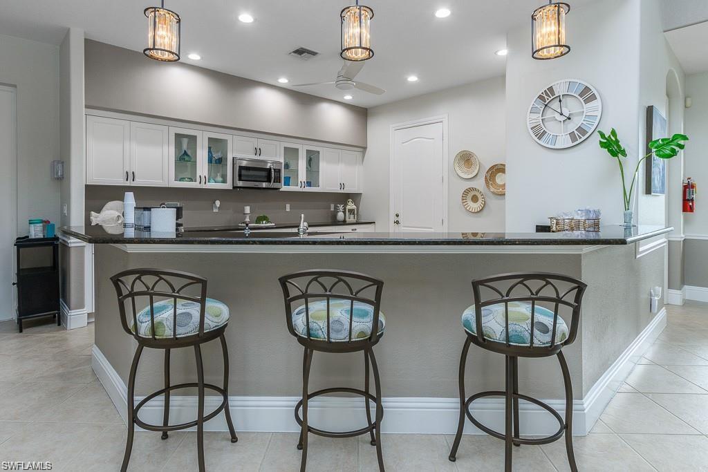 8644 Ibis Cove CIR