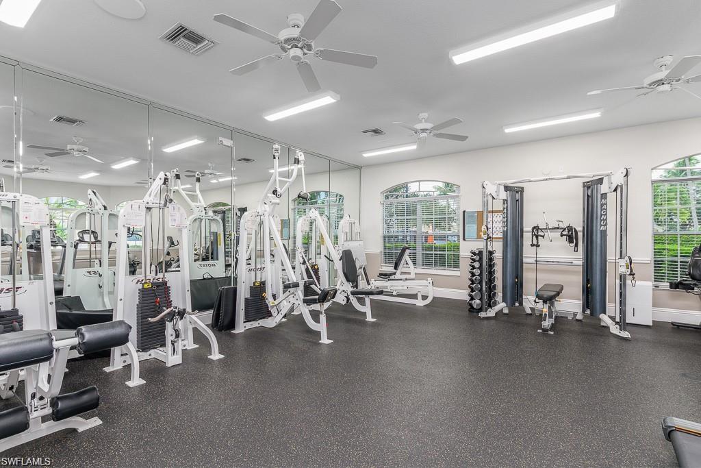 8644 Ibis Cove CIR
