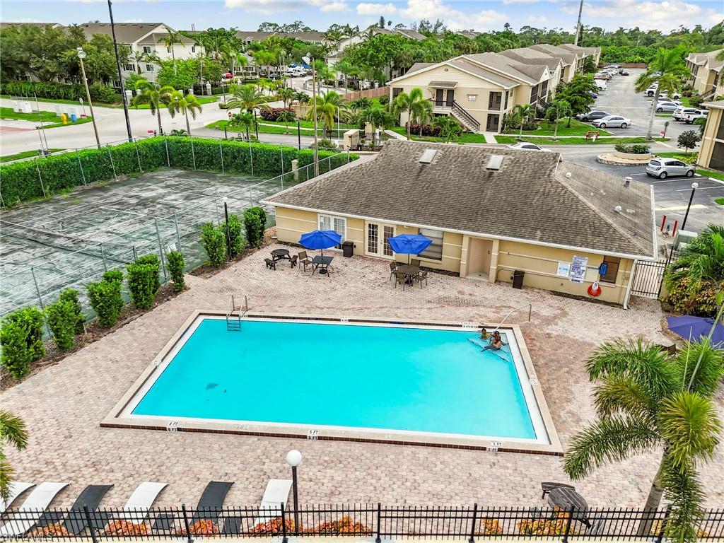 5305 Summerlin RD # 501