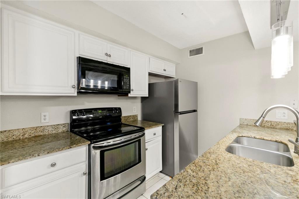 5305 Summerlin RD # 501