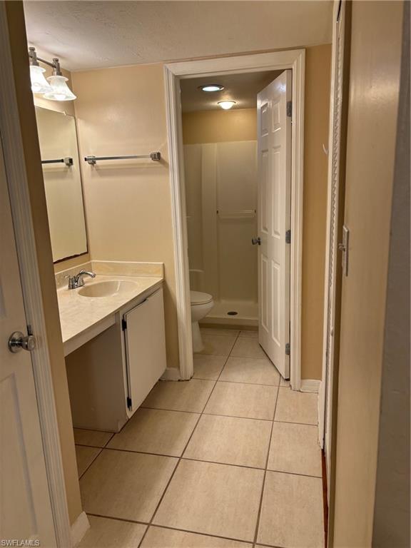 2370 Naples Trace CIR Unit: 7