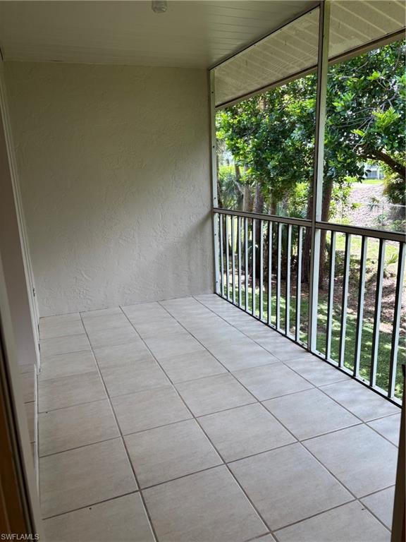 2370 Naples Trace CIR Unit: 7