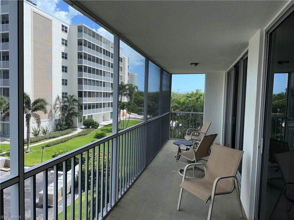 5 Bluebill AVE # 312