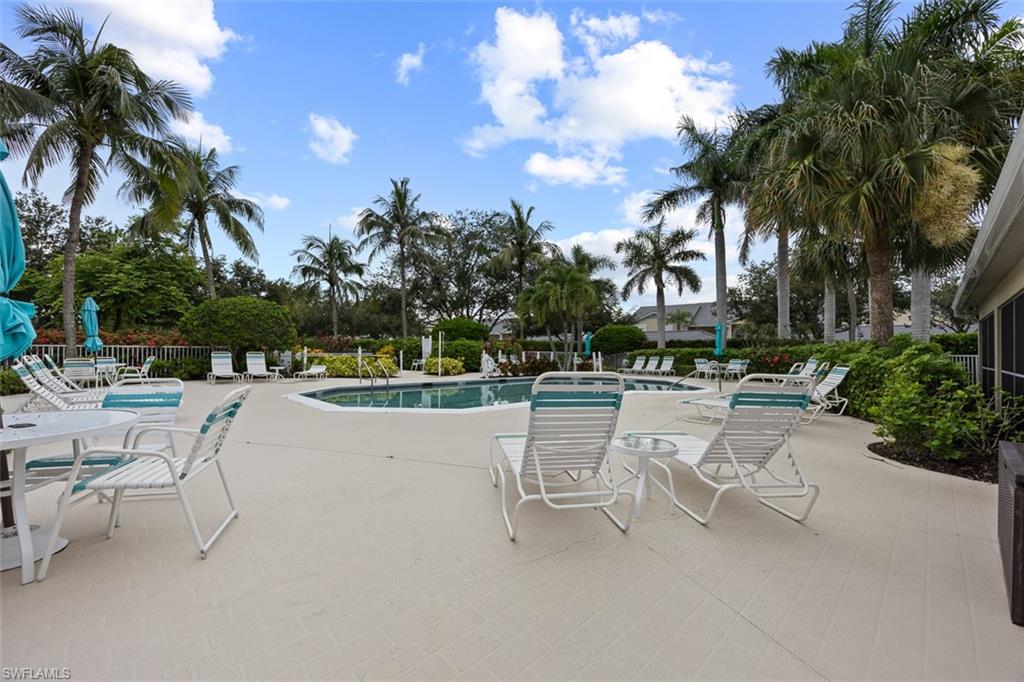 25727 Lake Amelia WAY N # 204