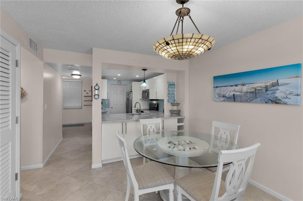 651 Seaview CT # B202