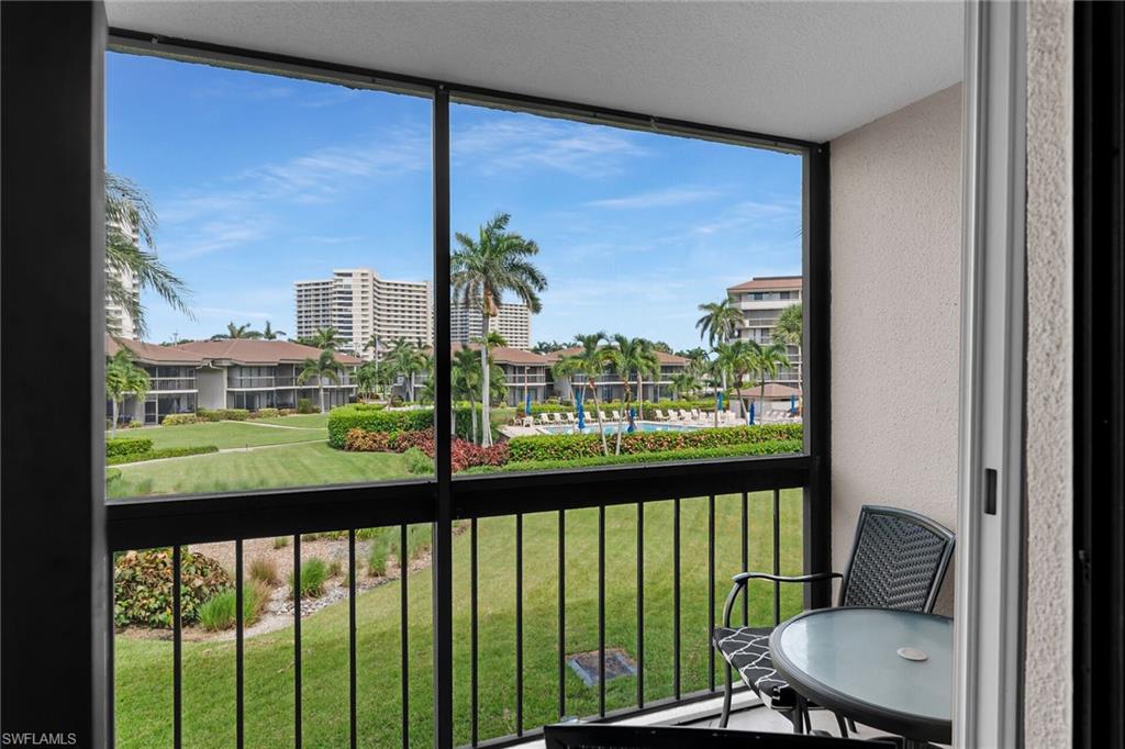 651 Seaview CT # B202