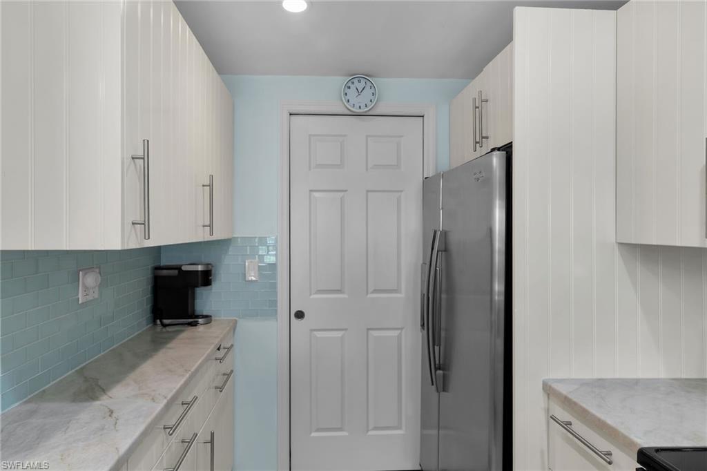 651 Seaview CT # B202