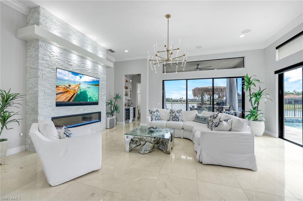 2927 Cinnamon Bay CIR