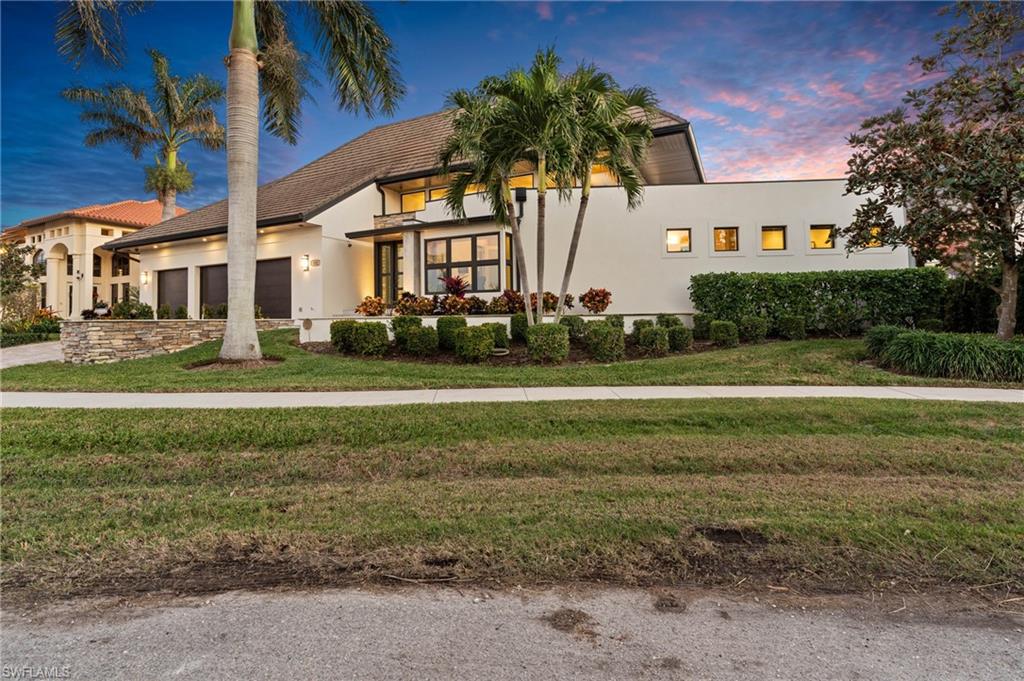 821 Magnolia CT
