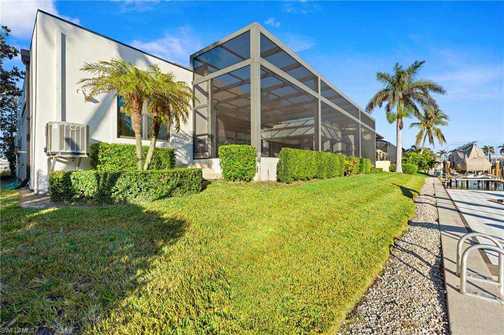 821 Magnolia CT
